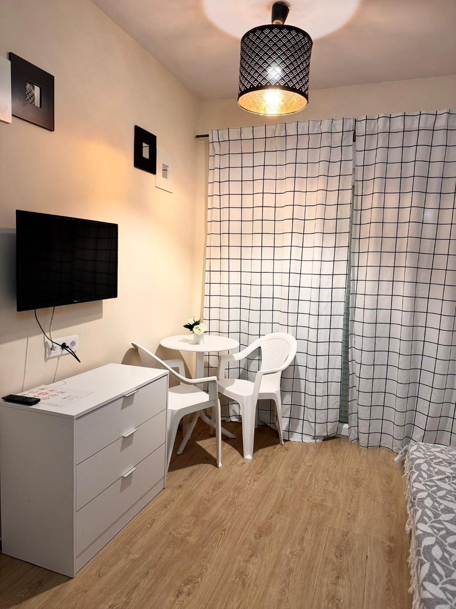 A 200m De La Playa Locos Apartment Torrevieja